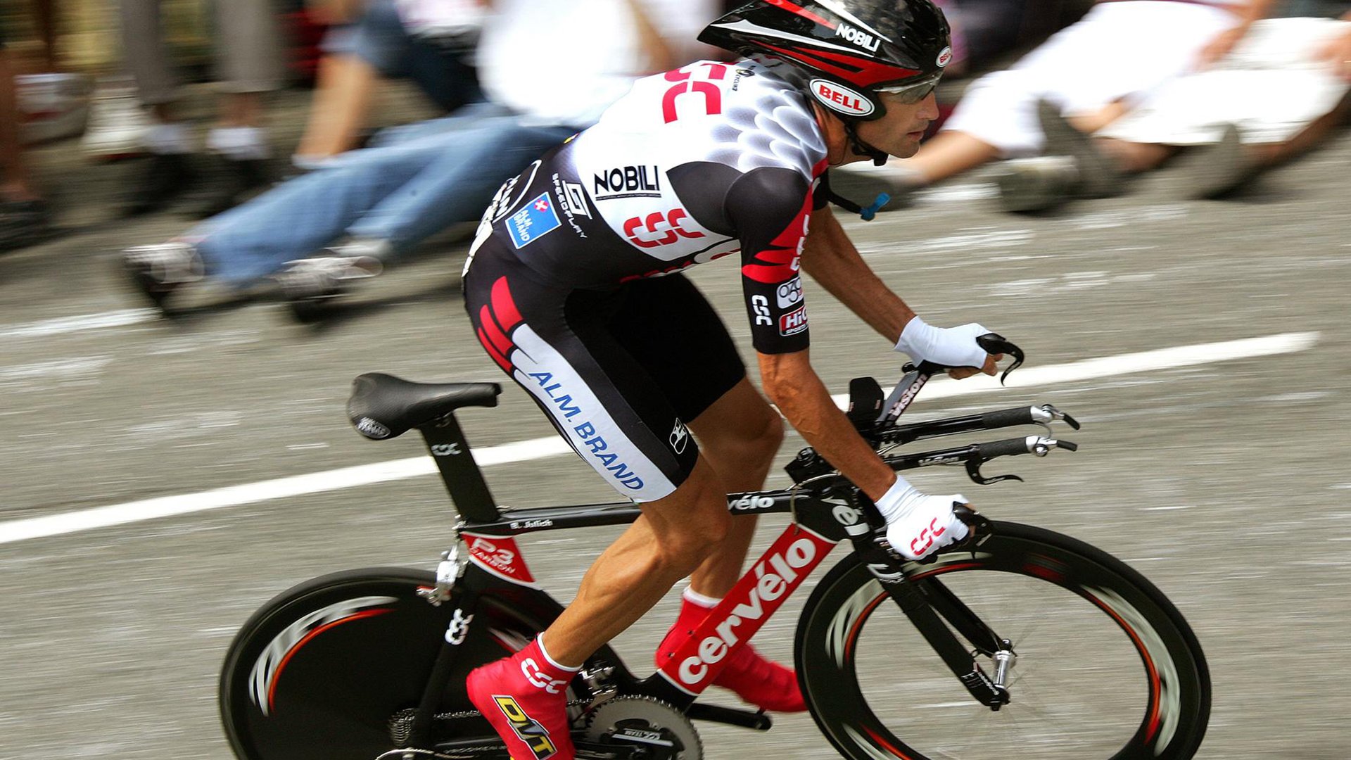 红牛队开发出新引擎，目标下赛季霸主，红牛集团球队